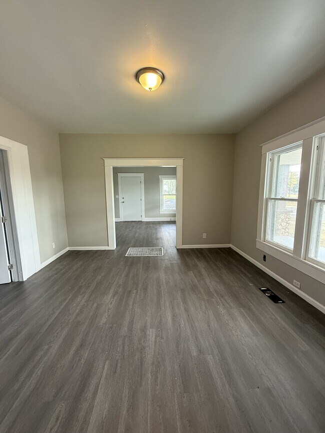 Building Photo - 1609 48th Street Ensley