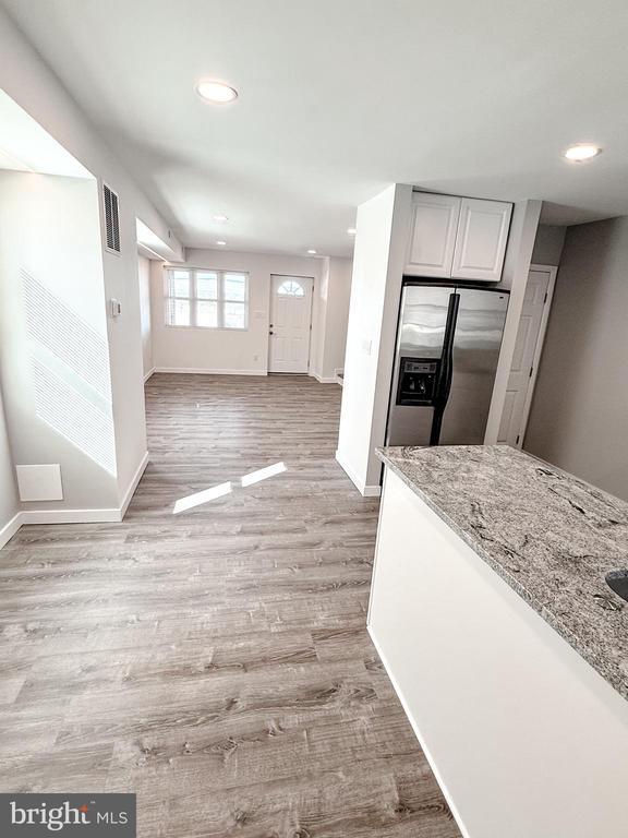 Building Photo - 7713 Baltimore St