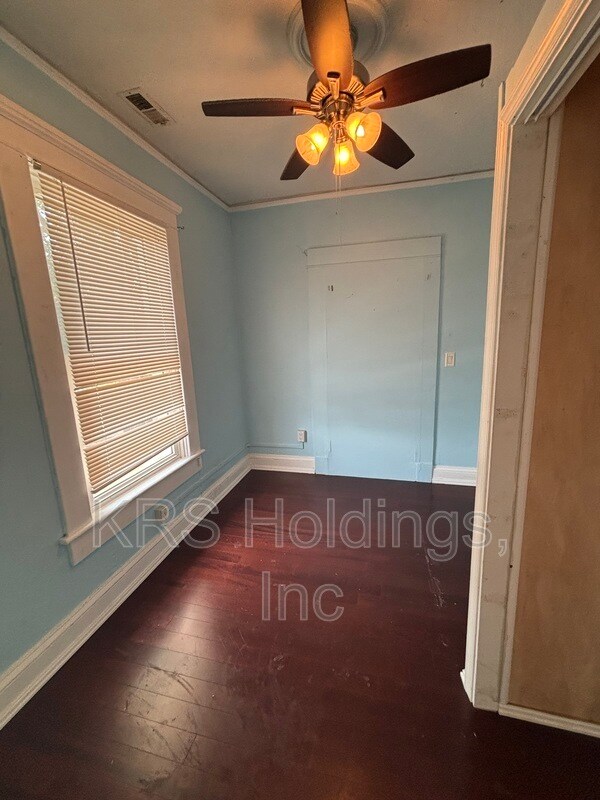 Building Photo - 9501 Granby St