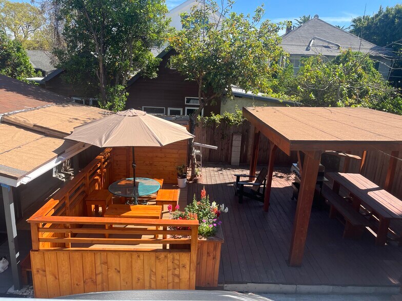 Building Photo - 824 Coronado Ter