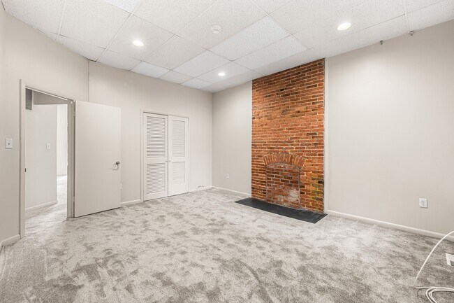 Building Photo - 1502 W Mt Royal Ave