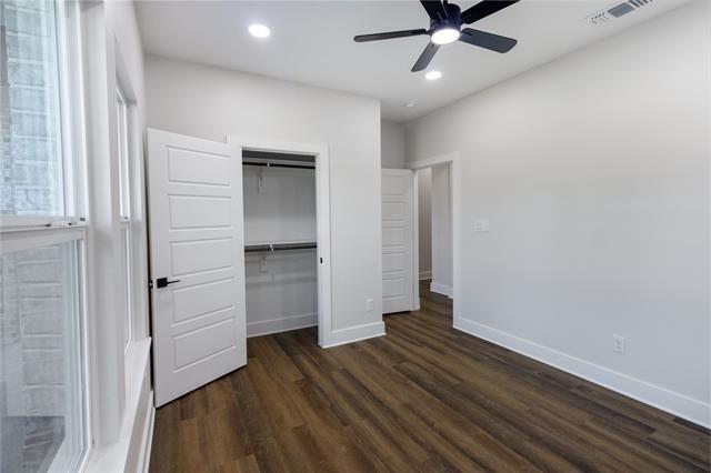 Building Photo - 1437 Norwood Dr