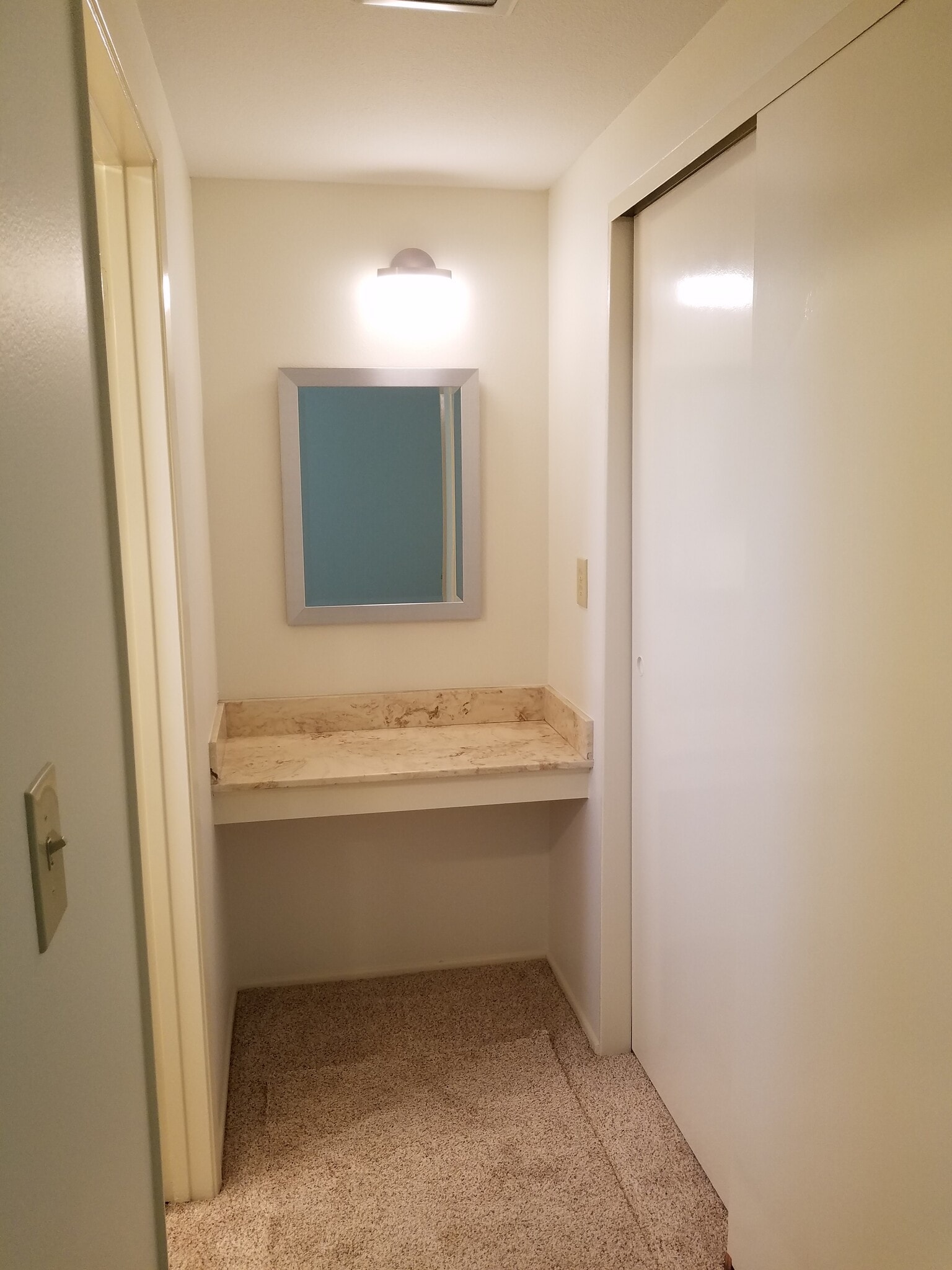 Master closet & sitting area - 1100 Opal St