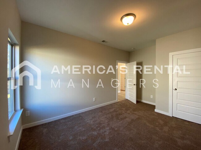 Building Photo - Home for Rent in Lincoln, AL!