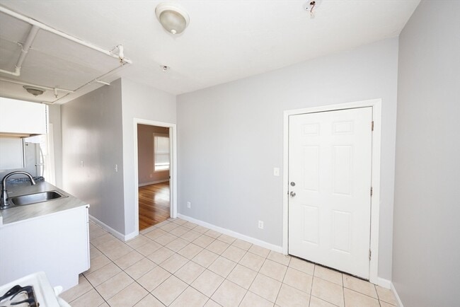 Building Photo - 92 Green Hill Pkwy