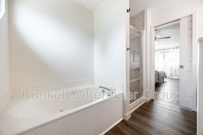 Building Photo - 1109 Danzig Dr