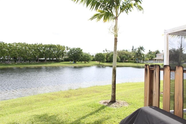 Building Photo - 3678 San Simeon Cir