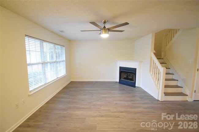 Building Photo - 12563 Bluestem Ln