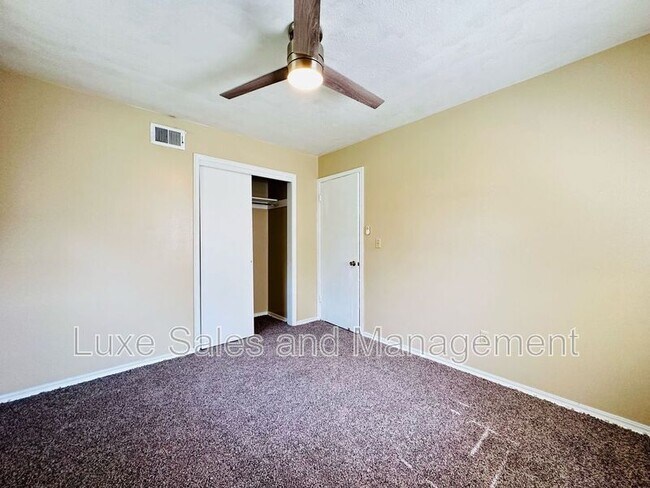 Building Photo - 4313 Epperly Dr