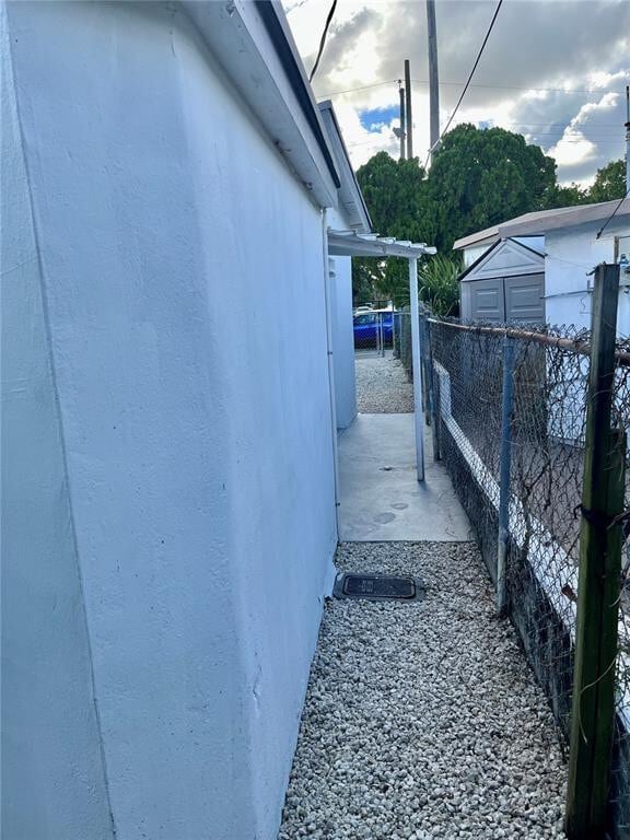 Building Photo - 2201 NE 135th Ln