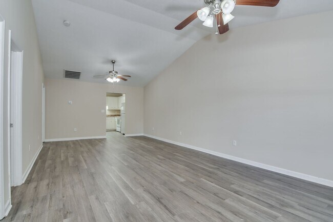Building Photo - 516 Goodale Court