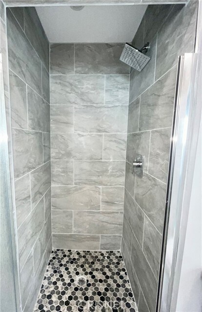 Building Photo - 4432 3rd Ave