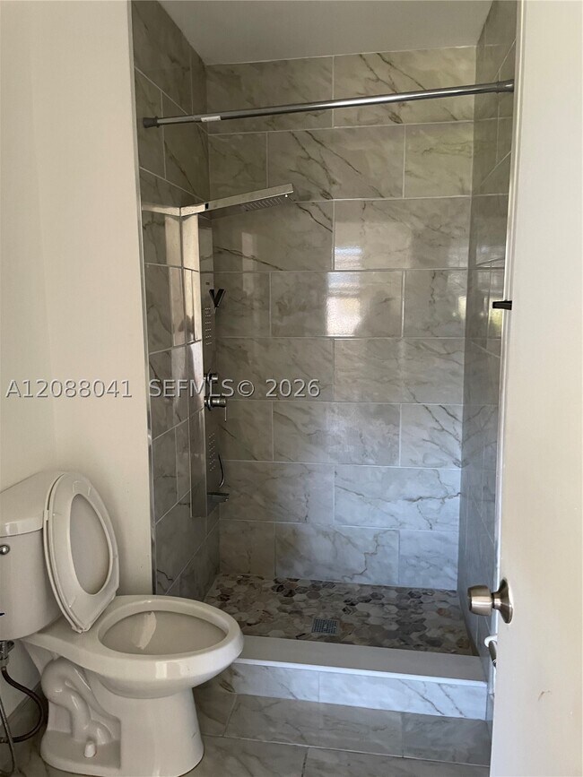 Building Photo - 15318 SW 72nd St