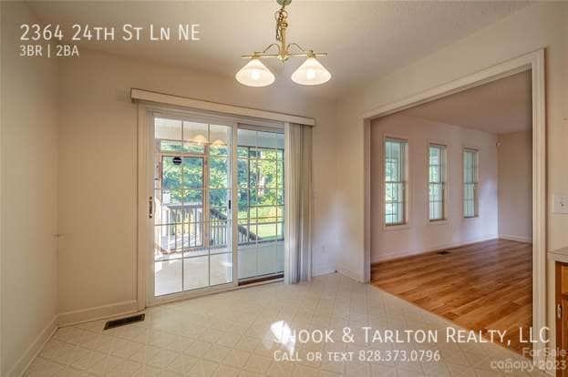 Building Photo - 2364 24th St Ln SE