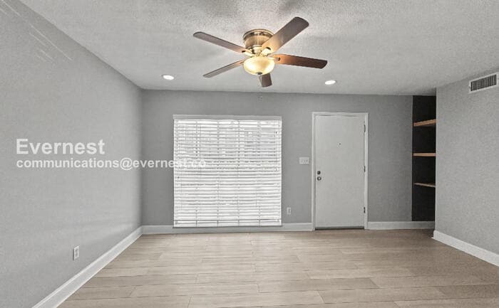 Building Photo - 2812 Georgetown Dr