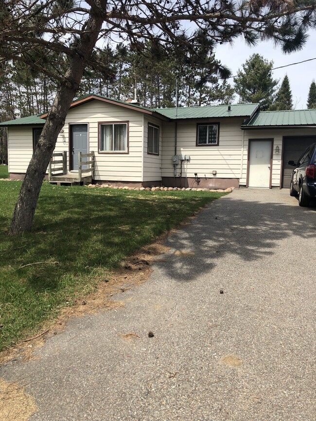 Building Photo - 233747 Jay Cir