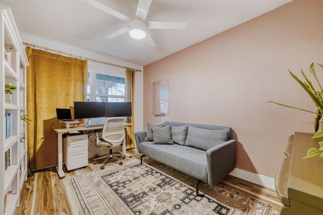 Building Photo - 5313 Downs Dr