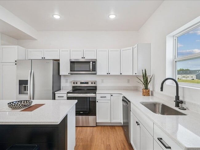 Building Photo - 1507 Duncan Dr