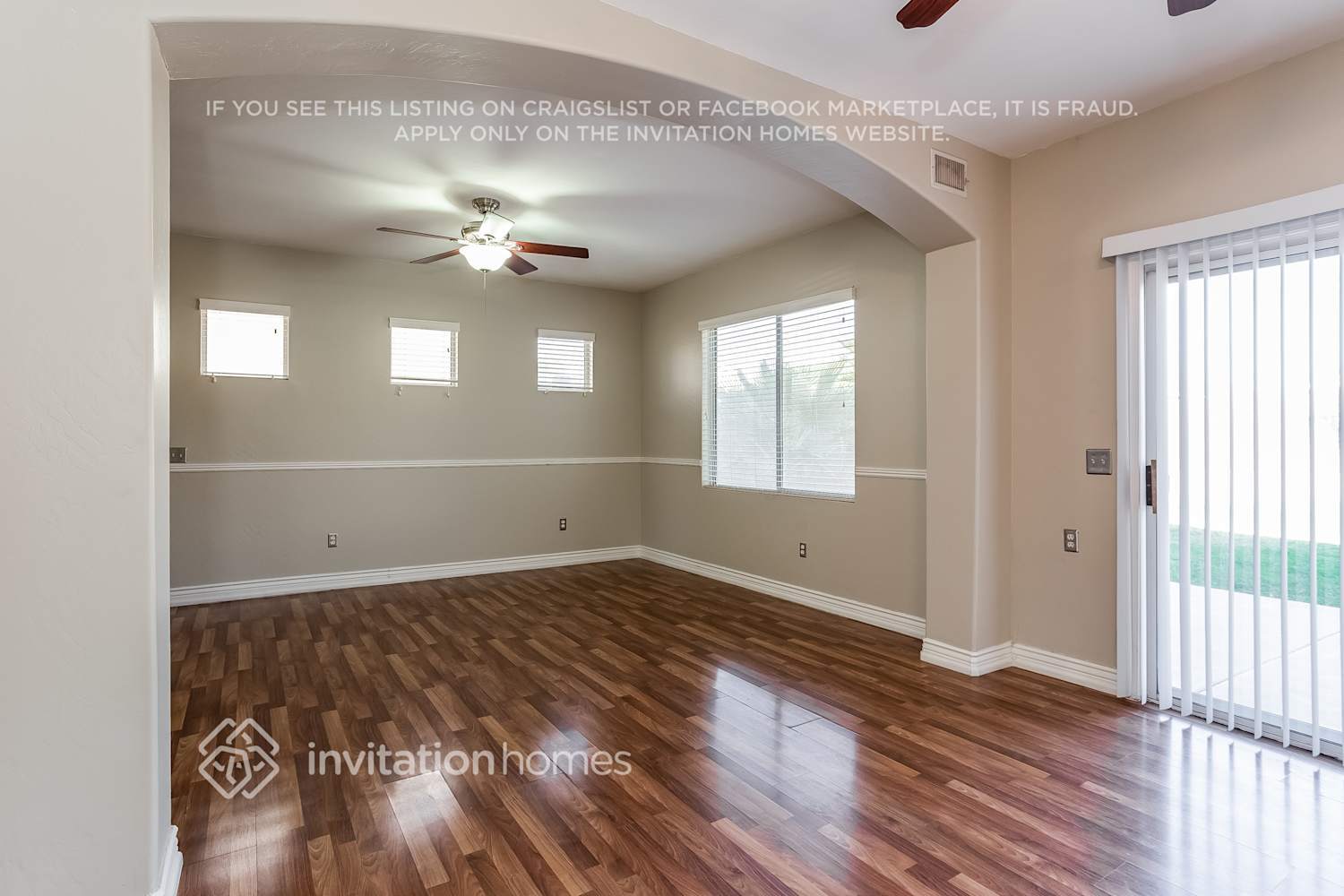 Building Photo - 10660 E Portobello Ave