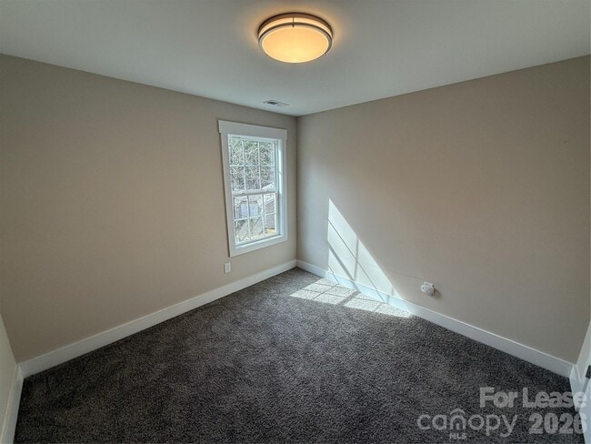 Building Photo - 1402 Martin Luther King Jr Ave