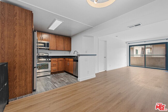 Building Photo - 8300 Manitoba St