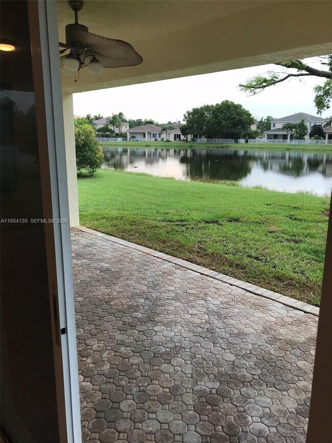 Building Photo - 19351 SW 61st St