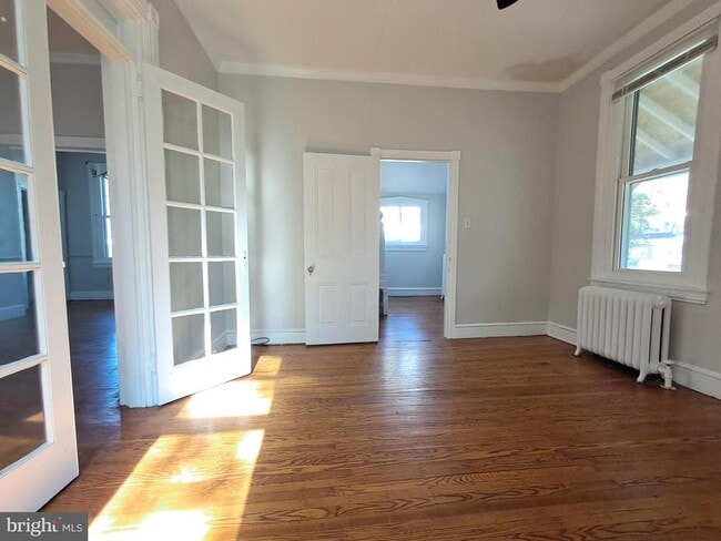 Building Photo - 108 S Clifton Ave