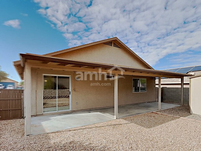 Building Photo - 10159 E Desert Crossings Way