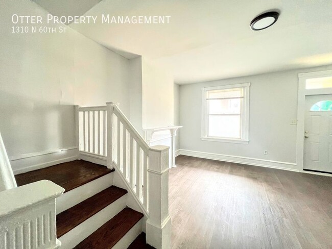 Building Photo - 1310 N 60th St