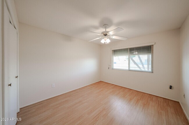 Building Photo - 9821 N 110th Ave