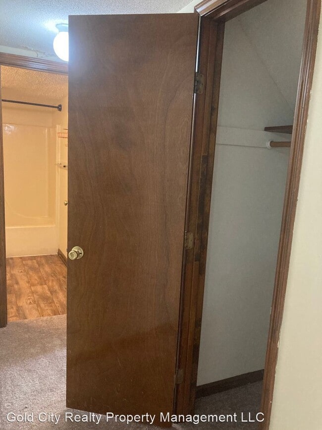 Building Photo - 3 br, 2 bath House - 932 Austin Drive