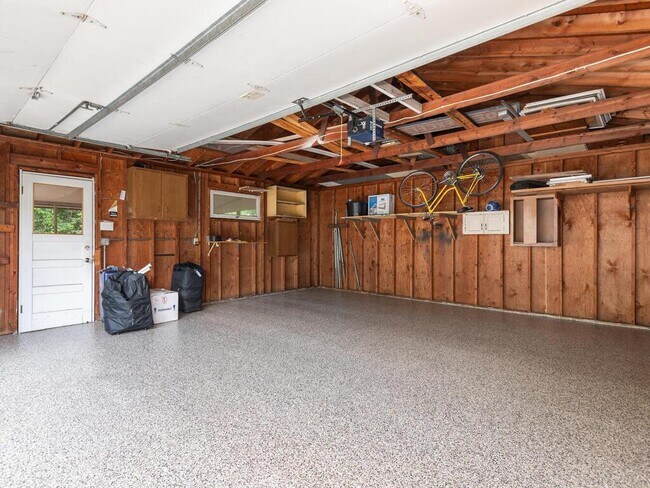 Building Photo - 6321 Wilryan Ave