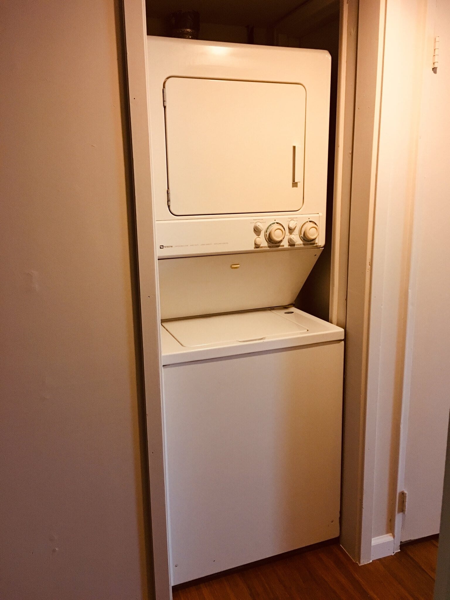 Building Photo - 810 N Forklanding Rd