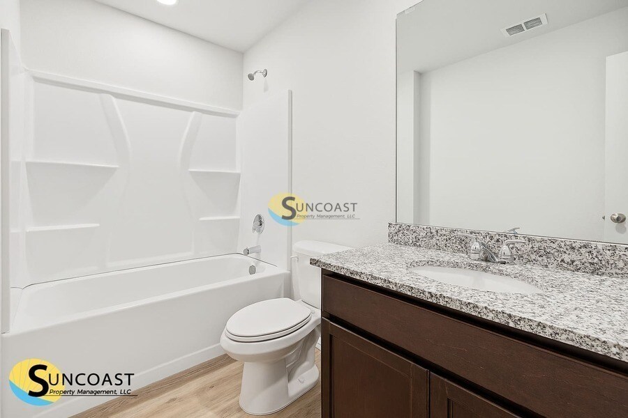 Building Photo - 7626 Mailes Ct