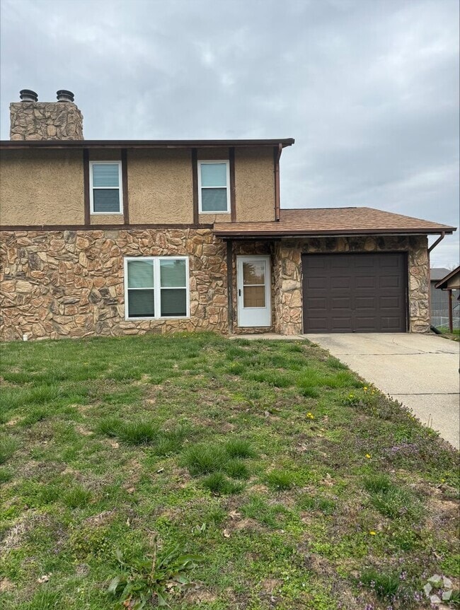 Building Photo - 708 Oxen Dr