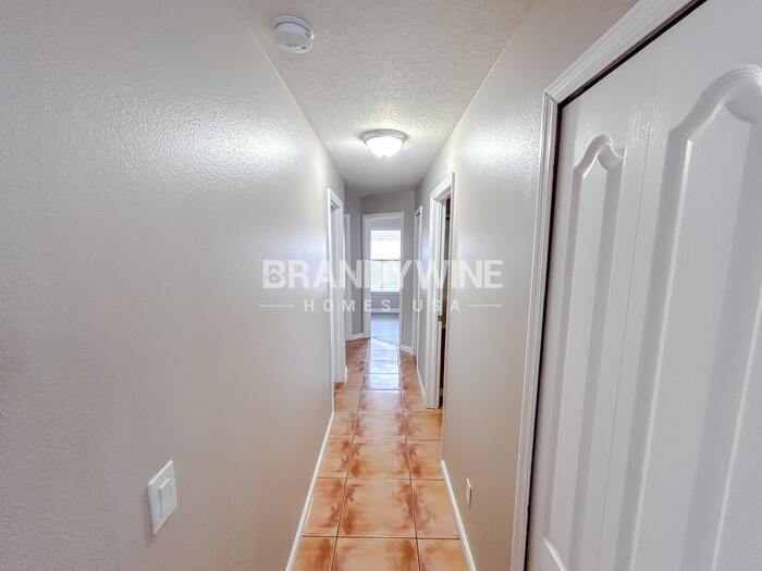 Building Photo - 15412 Bay Vista Dr