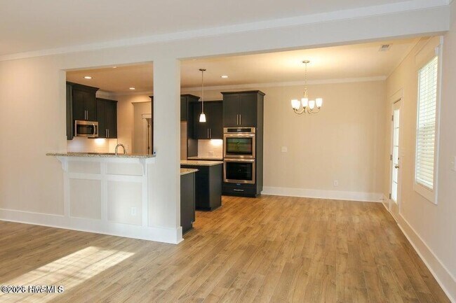 Building Photo - 311 Winesap Pl