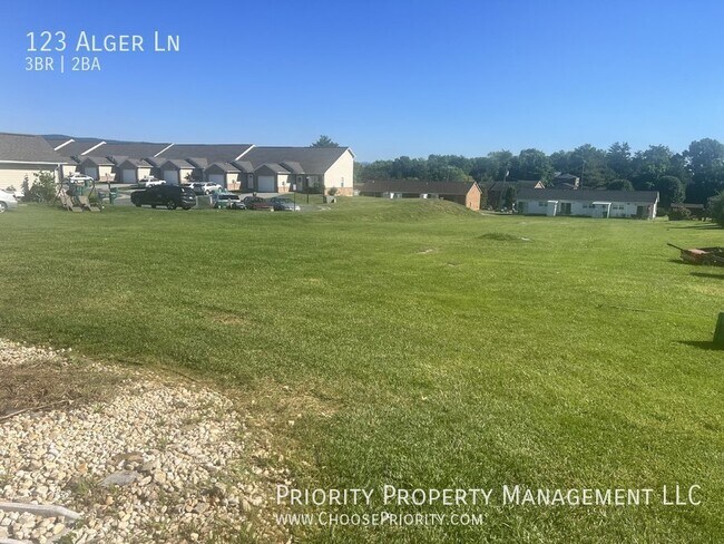Building Photo - 123 Alger Ln