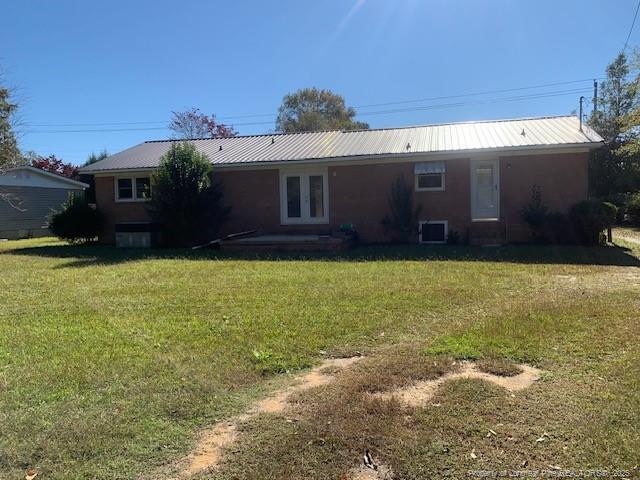 Building Photo - 950 E White Pond Rd