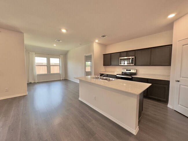Building Photo - 11333 Pecan Crk Dr