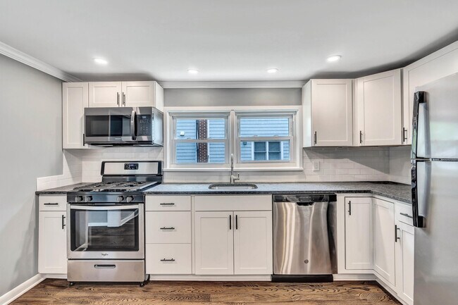 Building Photo - 8 Oceanport Ave