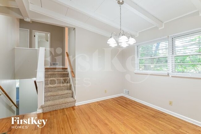 Building Photo - 3162 Nottaway Ct