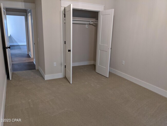 Building Photo - 229 Turtle Cove