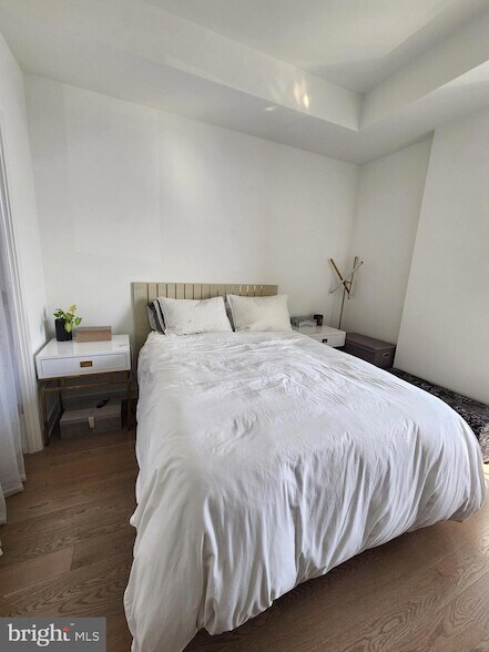 Building Photo - 1650 Silver Hill Dr