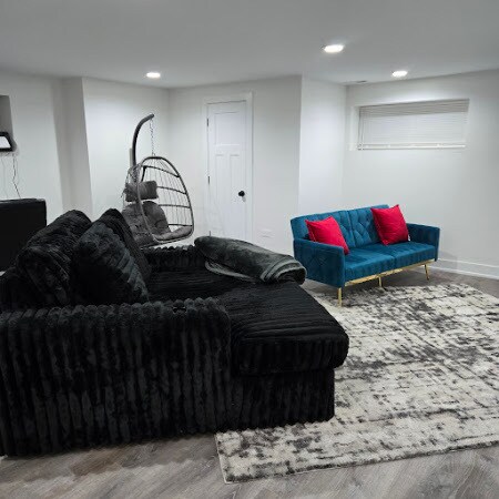 Building Photo - 7446 S Luella Ave