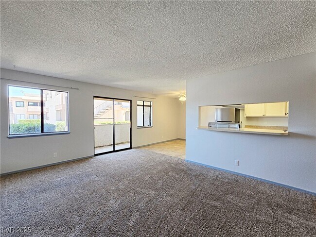 Building Photo - 3720 Snorkel Cir