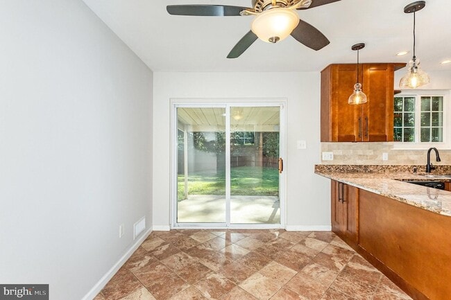Building Photo - 8411 Derby Ct