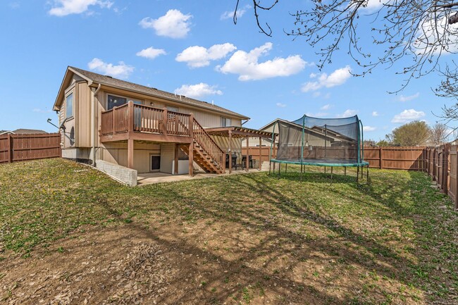 Building Photo - Italian Estates Property Management