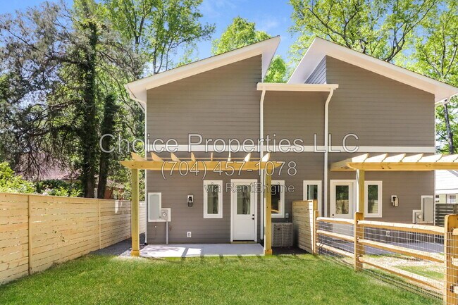 Building Photo - 422 Sylvania Ave