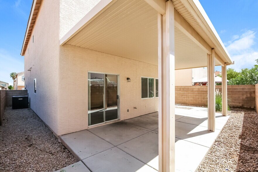 Building Photo - 5325 Cholla Blossom Ct